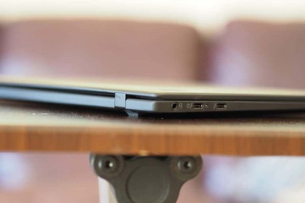 Reviews đánh giá Lenovo ThinkPad X1 Nano: Siêu mỏng nhẹ, cấu hình cao