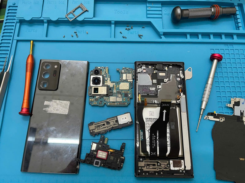 Vinh Phát Store – Trung tâm sửa chữa điện thoại uy tín tại Bình Dương nay là TP. Hồ Chí Minh